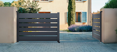 Krilna dvorišna vrata